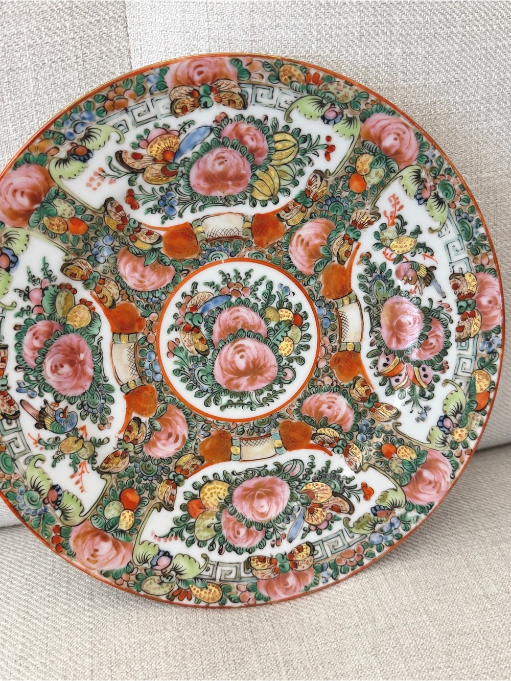 Vintage Famille Rose Medallion Porcelain Plate 9” China
